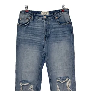 We The Free Women's Jeans Distressed Ripped Button Fly Crop Raw‎ Hem Denim 26 thumbnail 4