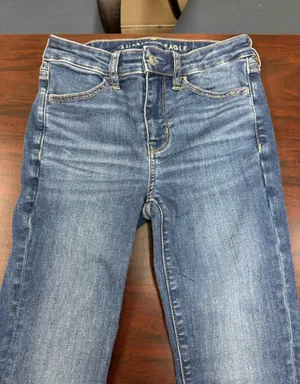 American Eagle Next Level Stretch High-Rise Jegging Jeans Size 2 thumbnail 2