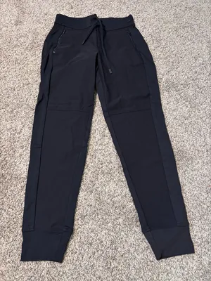 Athleta Headlands Hybrid Trek Joggers Size 4 thumbnail 2