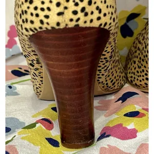 Crown & Ivy Azalea Cheetah Sz6 Knee High Fabric Pointy Toe Side Zip Boots thumbnail 3