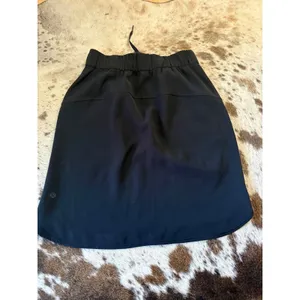 Lululemon On The Fly Skirt In Black Size 6 thumbnail 3