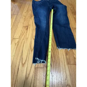 J. Crew 9" demi-boot crop‎ Kicky Hem jean in Dark Worn Wash Blue Size 27 thumbnail 6