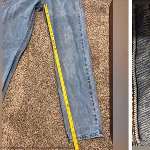 Levi 550 Vintage women’s jeans relaxed tapered leg- size 12 thumbnail 5