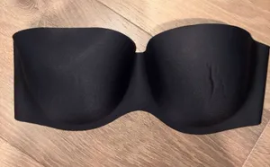 Never worn Nordstrom black strapless bra 32C thumbnail 1