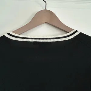 The Limited Colorblock Knit Top Black Cream Size M thumbnail 9