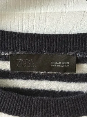 Zara 100% Wool Striped Short Sleeve Sweater in Navy and White thumbnail 4
