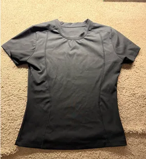 Black Workout Top Size M thumbnail 1