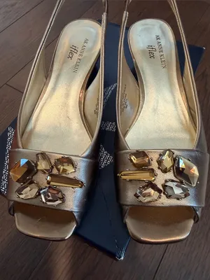 AK Anne Klein Bronze & Jeweled Heel Size 8 - C50-001 thumbnail 3