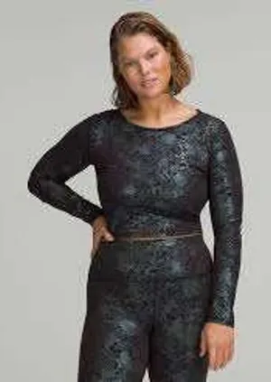 Lululemon Floral Silver‎ Foil Long Sleeve Crop Top Charcoal Grey Athletic Gym 6 thumbnail 1