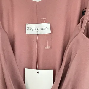 Signature Womens Thin Strap Seamless Cami‎ Tank Top Mauve Rose Medium NwT thumbnail 9