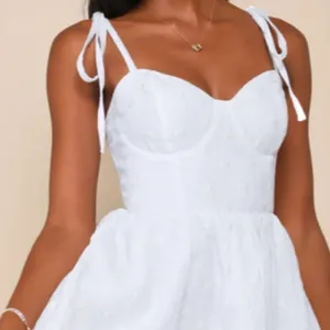 LULU's Bridal Engagement Bachelorette Elegant Sexy HOneymoon FLoral Bustier Midi thumbnail 6