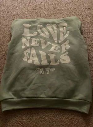 Amazon Sweatshirt thumbnail 2