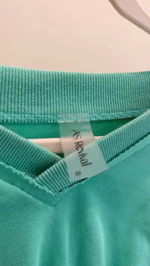 Altar'd State Women's Green V-Neck Pullover Sweatshirt Solid XS thumbnail 3
