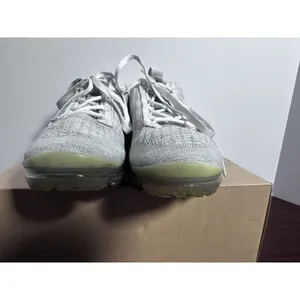 Nike Air VaporMax 2021 FK Pure Platinum White Running Shoes DC4112-100 Size 7.5 thumbnail 7