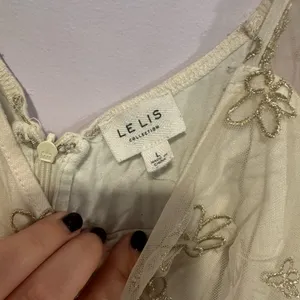 Le Lis‎ mesh floral gold and white bodysuit thumbnail 4