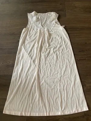 Vintage Astor One Nightgown Slip, Very Light Pink w/Floral Lace Design, Medium * thumbnail 1
