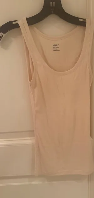 GAP Women's Scoop Neck Ribbed Tank — Cream thumbnail 1