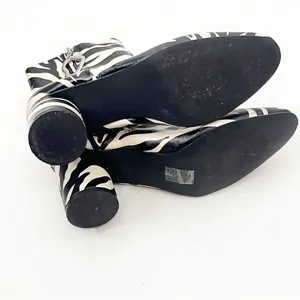 ASOS Designs Faux Leather Zebra Print Side Zip Chunky Heel Chelsea Boots Size 6 thumbnail 4