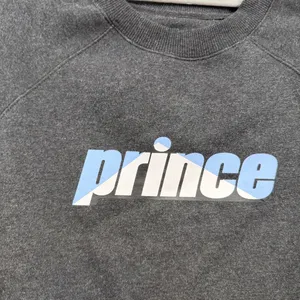 Prince Match Point Cropped Sweatshirt Womens L NWT Charcoal Raw Hem Tennis thumbnail 2