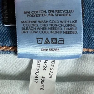 Express‎ Skyscraper Mid Rise Hyper Stretch Flare Jeans Blue Split Hem 6R NEW thumbnail 5