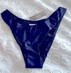 Navy Blue Curved-waist cheeky bikini bottom Size Small thumbnail 1