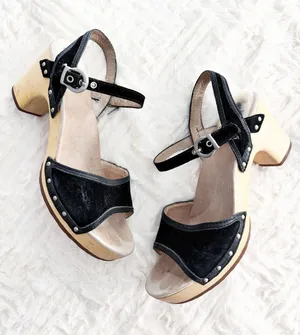 UGG Olania Black Suede Wooden Clog Platform Heeled Sandals Studded Boho Indie thumbnail 1