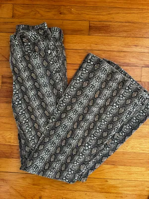 Urban Outfitters BDG Python-Print Flared Jeans thumbnail 5