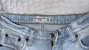 Abercrombie The Baggy Low-Rise thumbnail 2