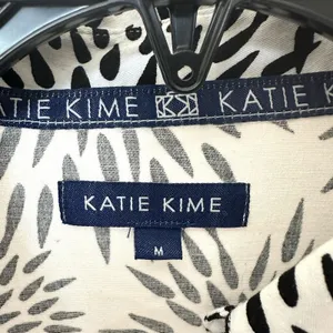 Katie Kimes Shirt Dress Med Belted Button Up Blk White Mums Floral Burst Retro thumbnail 2