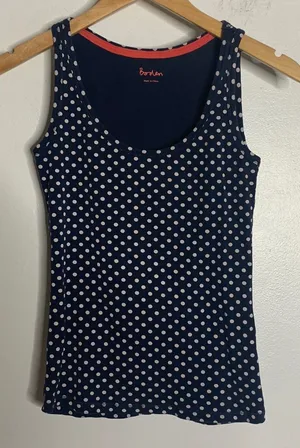 Boden navy and white polka‎ dot tank top thumbnail 1