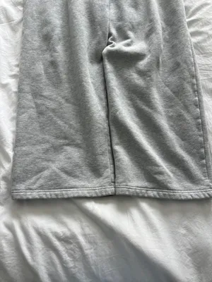 Grey aritzia sweats  thumbnail 5