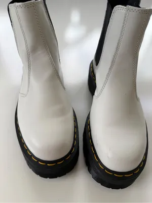 Dr. Martens 2976 QUAD Platform Chelsea Boots size 8 thumbnail 3