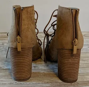Chinese Laundry Biggest Lace Up Heel Booties thumbnail 6