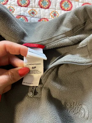 The North Face Grey Fleece Quarter Zip Sweater size small thumbnail 4
