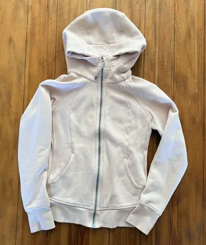 Lululemon Hoodie thumbnail 1