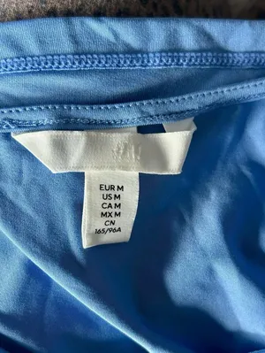 H&M Baby Blue Silky Material Women’s Cropped Tank thumbnail 4