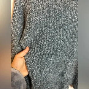 Club Monaco Blue and White Wool Blend Marled Mock Neck Sweater thumbnail 5
