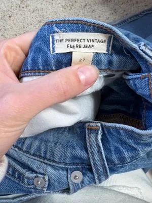 Madewell The Perfect Vintage Flare Jean thumbnail 2