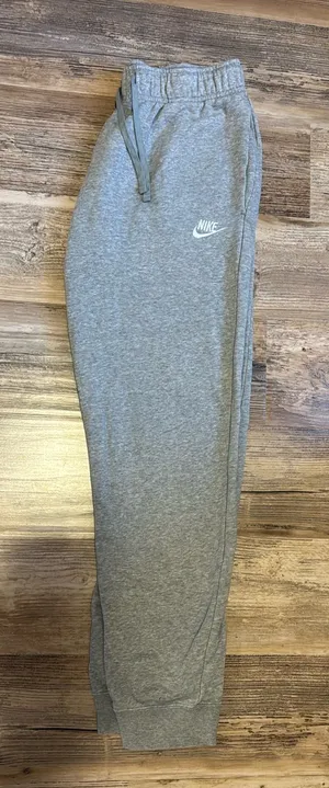 Nike Women’s Sweatpants thumbnail 2