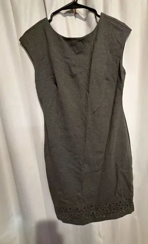 Banana Republic Laser Cut Ponte Sheath Dress Petite Size 4 Gray Sleeveless thumbnail 1