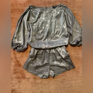 Satin with sparkles rompers thumbnail 3