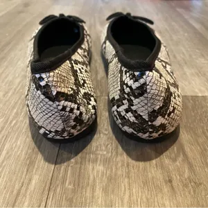 French Connection Diana Snake Print Bow Ballet Flats Women’s 6 thumbnail 5