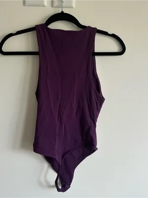 Aritzia | Babaton Eggplant Purple Sleeveless Bodysuit thumbnail 4