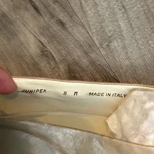 Vintage Bally retro gold detail leather heels thumbnail 6