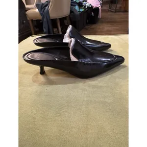 Vince Women's Samy Pointed Toe Pumps‎ Black Patent Size 7 Kitten Heel Witch Core thumbnail 5