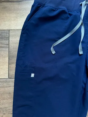 FIGS Scrub Pants thumbnail 2