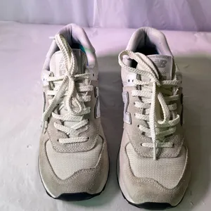 New Balance 574 Retro Sneaker in Light Gray and White thumbnail 4