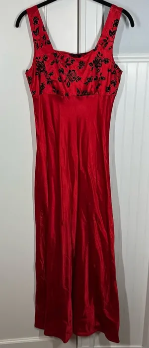 Vintage Y2K Be Smart Red Goth Dress Dark Romance Velvet‎ Rose Midi Maxi Dress thumbnail 1