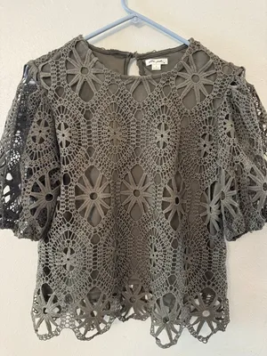 Ultra pink olive green crochet lace puff sleeve top floral pattern women medium thumbnail 1