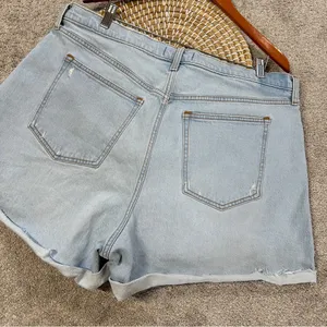 Abercrombie & Fitch Curve Love The Dad Short High Rise Cuff Hem Light Wash 34/18 thumbnail 7